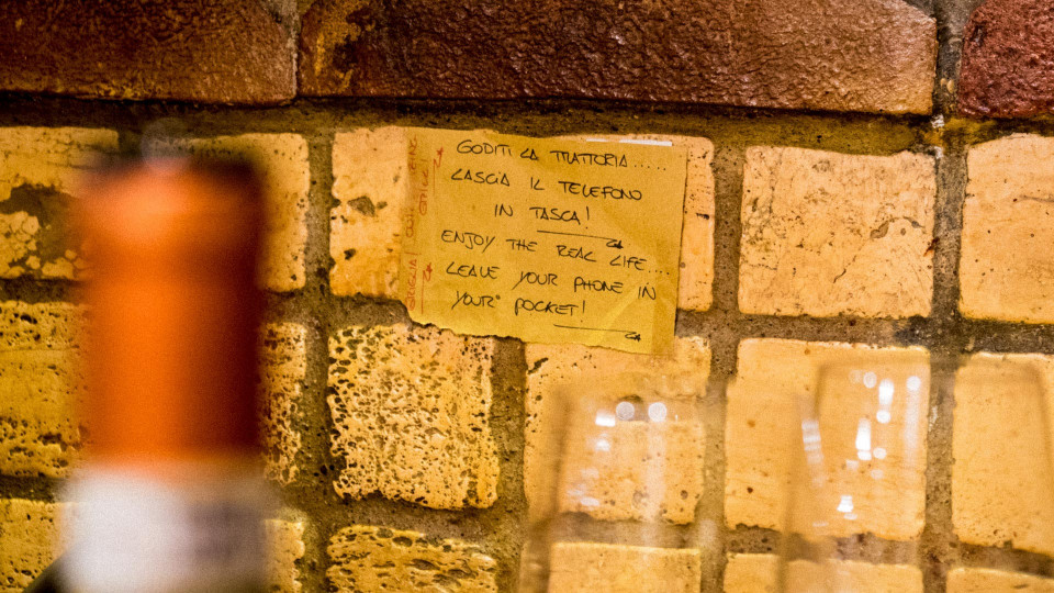 Alles schreit nach FAKE