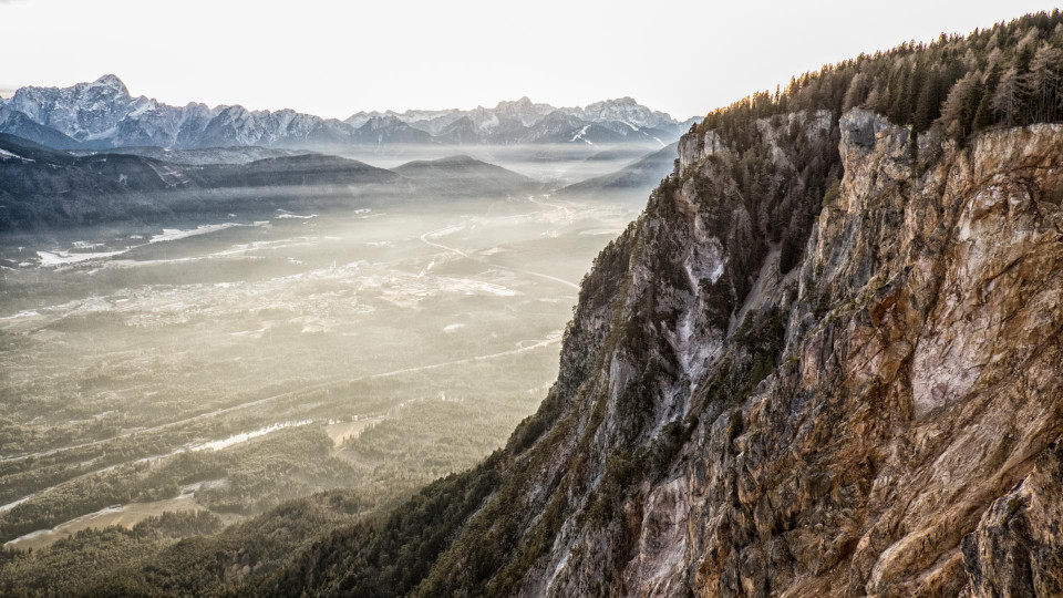 besser nicht herunter schauen