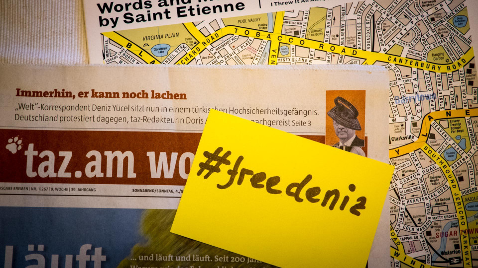 #freedeniz