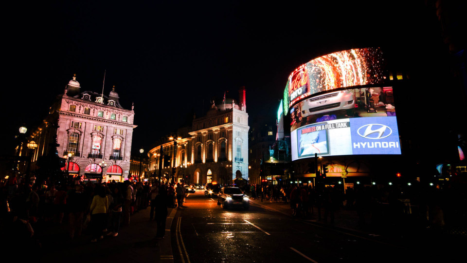 Piccadilly Circus